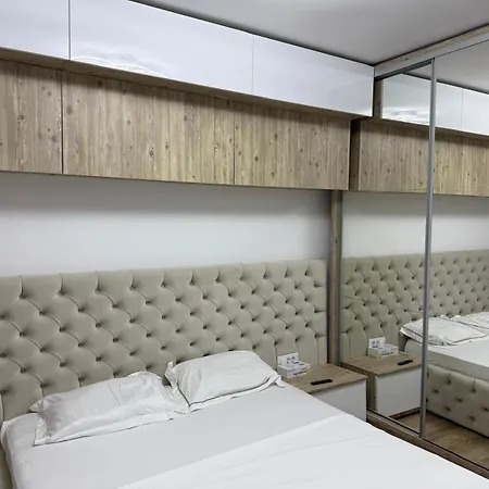 2 President Residence! Apartman